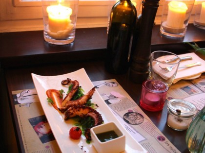 照片: https://www.facebook.com/lebistrot99